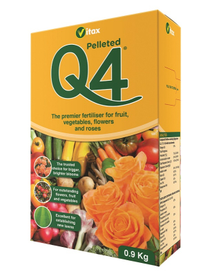 Vitax Q4 Fertiliser 0.9Kg
